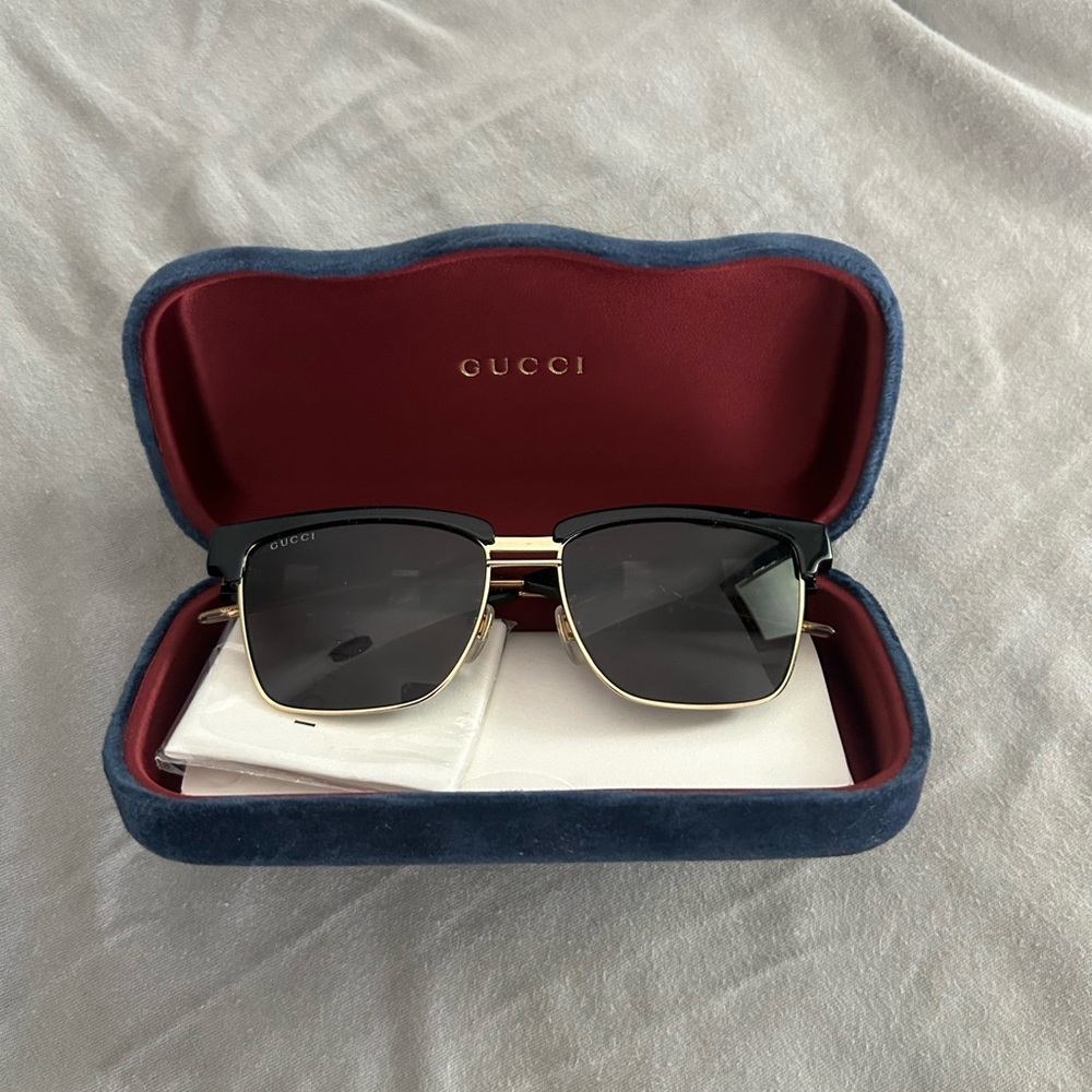 New sun glasses real